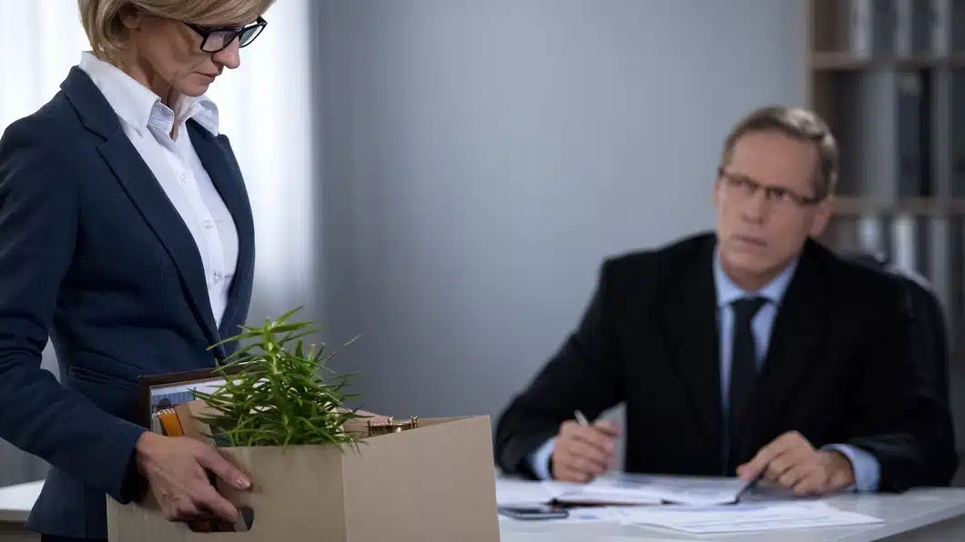 Can-I-resign-as-a-director-but-keep-my-shares-in-the-company